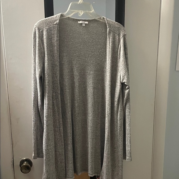 Iris Heather Gray Knit Top - Picture 3 of 6